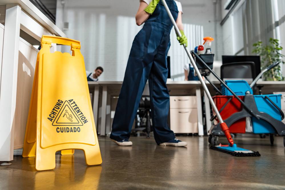 Ceramic Tile and Grout Cleaning Decatur, AL | Double Duty Commercial Cleaning